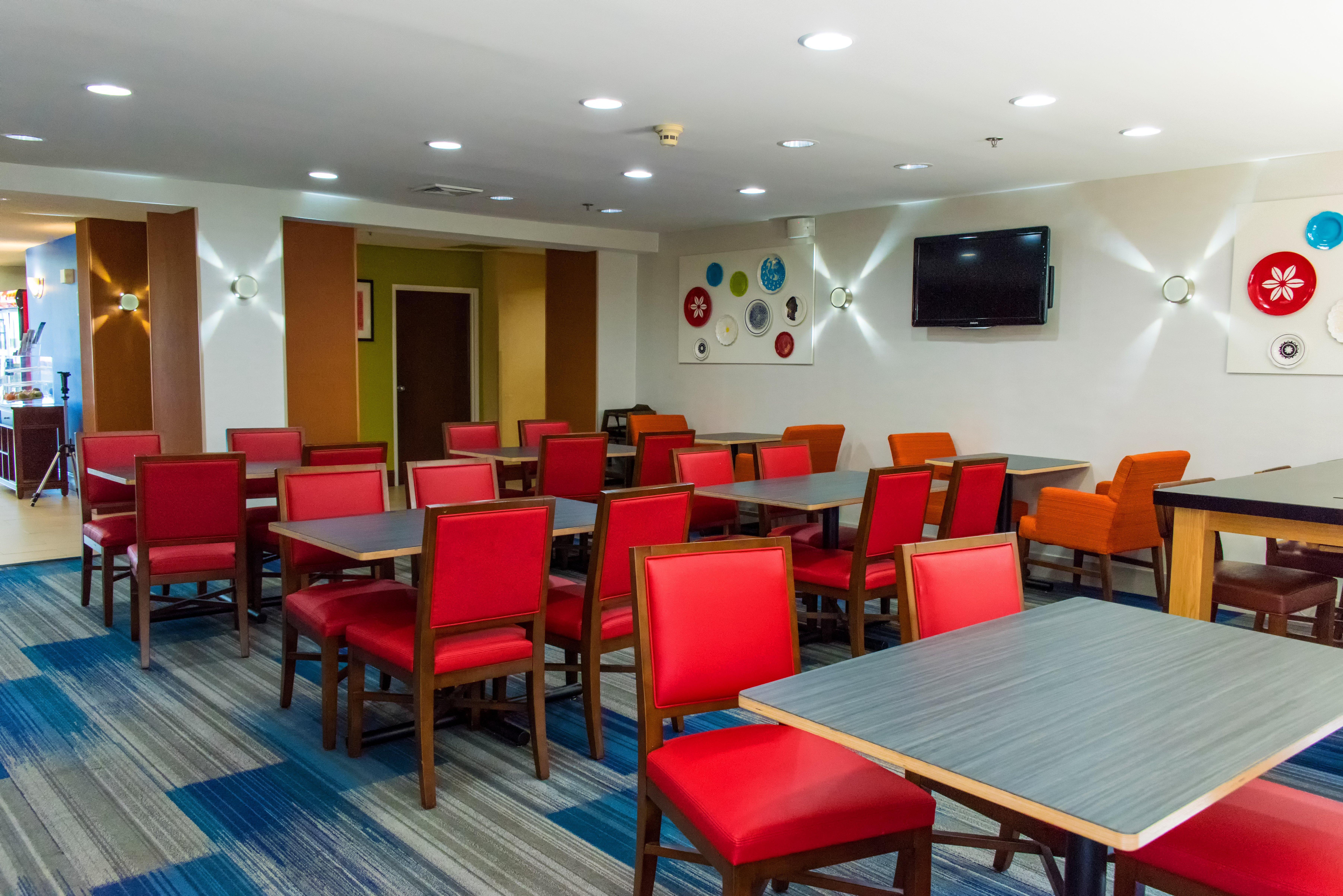 Holiday Inn Express Hotel & Suites Kinston By Ihg Εξωτερικό φωτογραφία