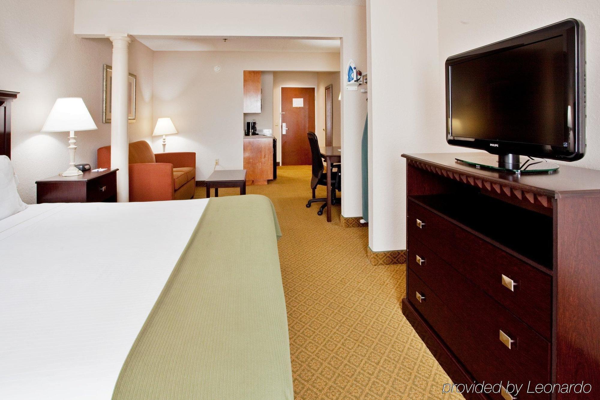Holiday Inn Express Hotel & Suites Kinston By Ihg Δωμάτιο φωτογραφία